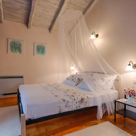 Villa Stone With Pool, Large Yard, Sea View, Complete Privacy - By Traveler Tourist Agency Krk - Id 2216 Strilčići
