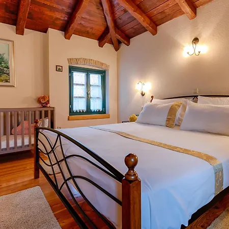 Stone With Pool, Large Yard, Sea View, Complete Privacy - By Traveler Tourist Agency Krk - Id 2216 Villa